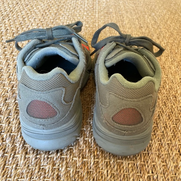 Adidas Falcon shoes, size 5. Army green with bright orange highlights. Like new! - Picture 2 of 3